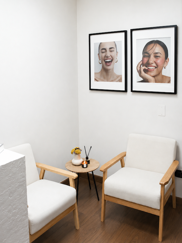 Sala de espera Clínica Cielō, Las Condes